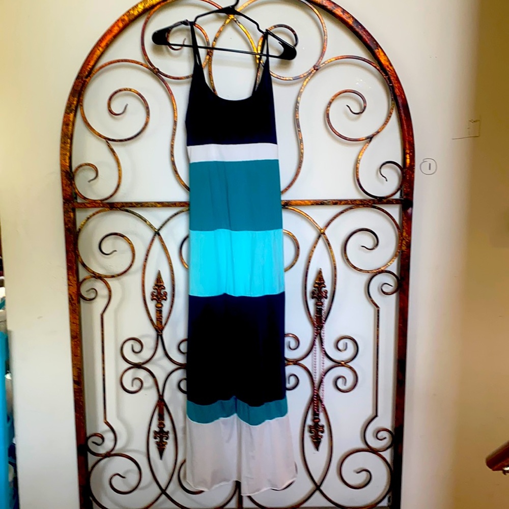Lightweight summer maxi dress